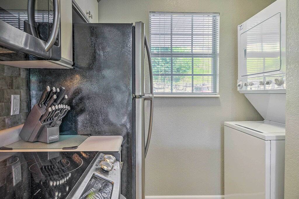 Ganze Wohnung, 3 Mi to Branson Strip: Condo w/ Balcony! in Branson, Table Rock Lake