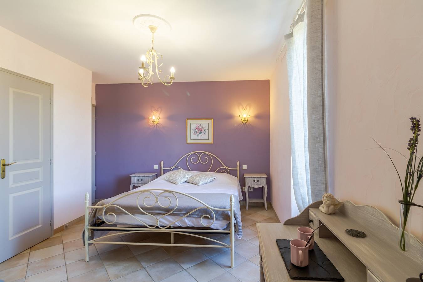 Chambre Clémentine - Romantisme et confort - Piscine partagée in Proissans, Périgord Noir