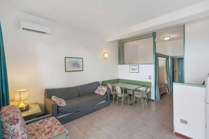 Hel lejlighed, P.R. Club - Two-Room Faro 30 with Sea View, Private Terrace and Air Conditioning in Centola, Cilento Coast