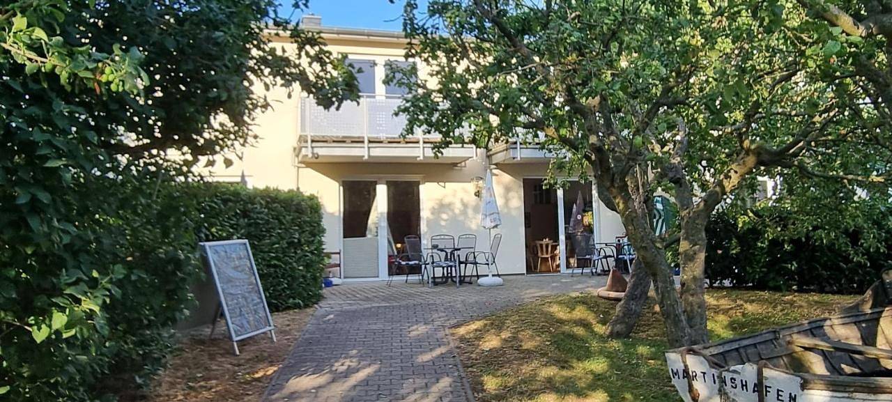 Suite without Kitchen 1 in Polchow, Glowe