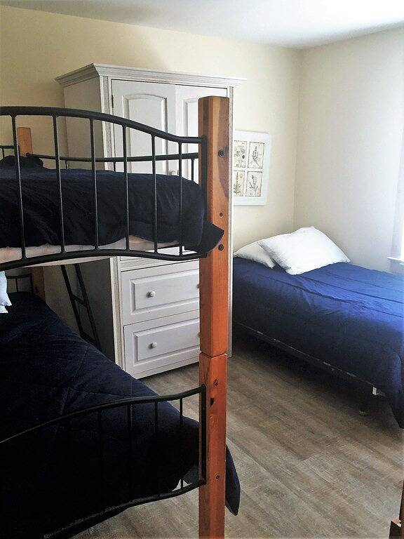 Bleiben Sie nur wenige Schritte von einem wunderschönen Privatstrand in Old Lyme entfernt! in Old Lyme, Connecticut