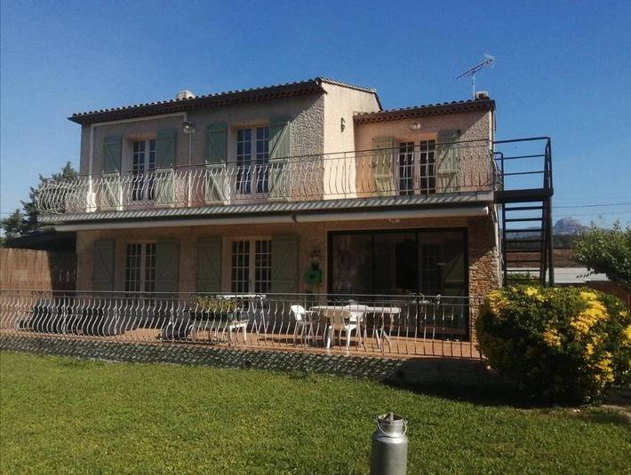 Maison de vacances pour 5 personnes, avec Balcon et Terrasse ainsi que Jardin et Vue à Aubagne