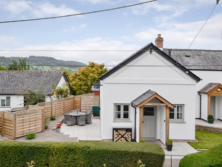 Cottage for 3 people, with garden in Monmouthshire