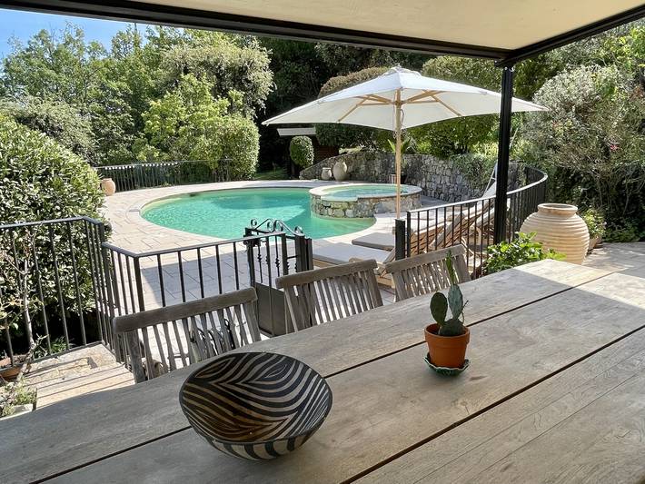 Gîte pour 8 personnes, avec piscine à Seillans - 2