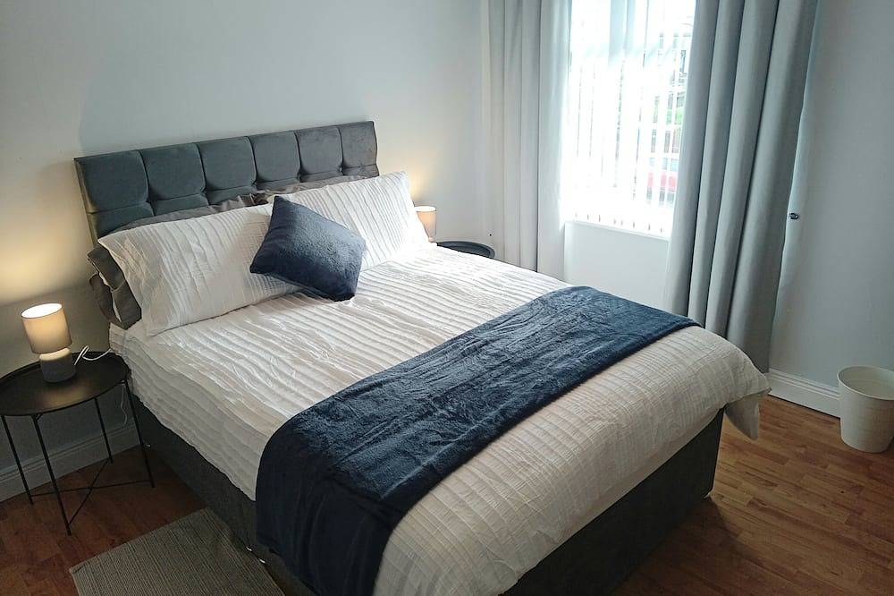 Renovated 3 bedroom House, 3 miles from city centre, Belfast City Hall. in Belfast, Condado de Antrim (Irlanda del Norte)
