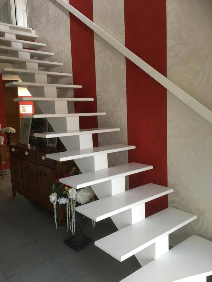 Chambre d’hôte pour 3 personnes, avec Terrasse et Jacuzzi ainsi que Jardin et Sauna