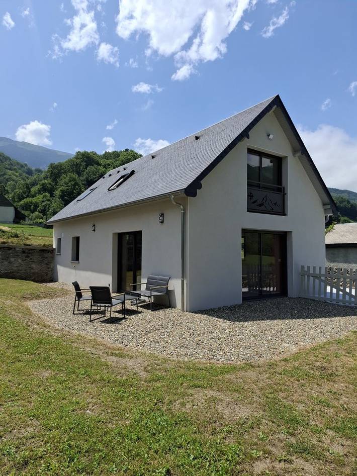 Gîte pour 6 personnes, avec jardin et terrasse