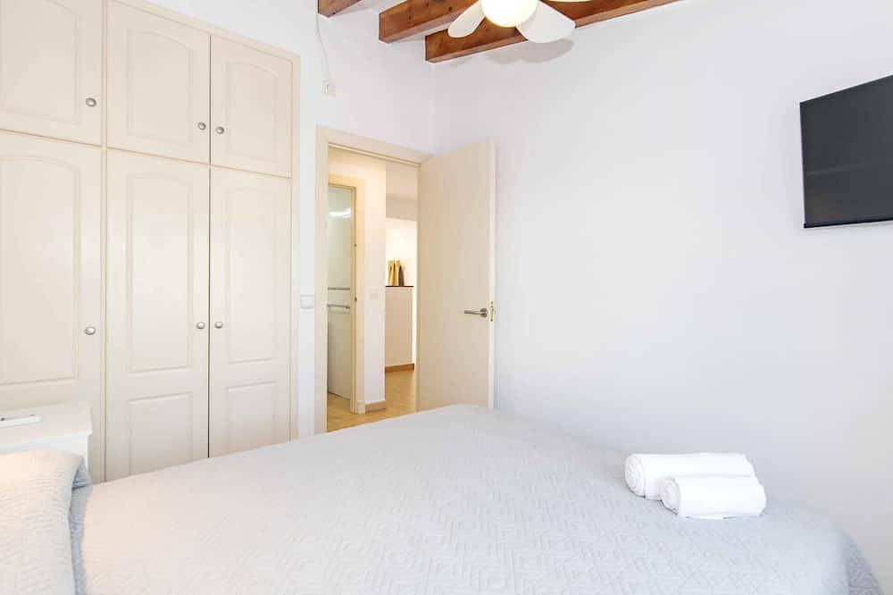 Entire apartment, Villa Gavines Up with Wifi Terrace sea view in S'Algar, Sant Lluís