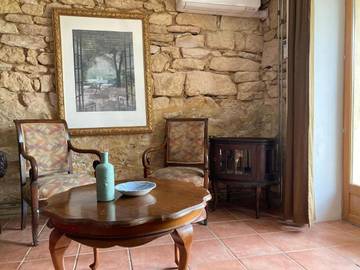 Gîte pour 14 personnes, avec piscine ainsi que terrasse et jardin, animaux acceptés à Prayssac
