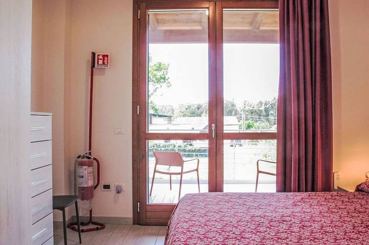 Schöne Wohnung in einem Ferienhaus für 4 Personen mit  W-Lan, Klimaanlage, TV und Terrasse in Comacchio, Ferrara Provinz