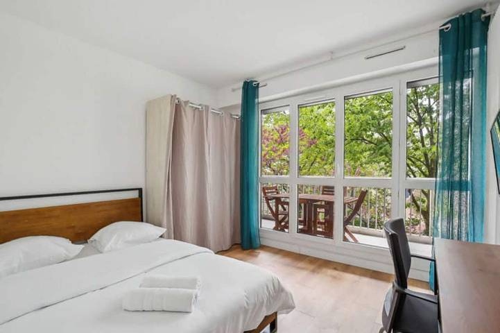 Ganze Wohnung, Chic apart with balcony and parking in Cergy, Val-d'Oise