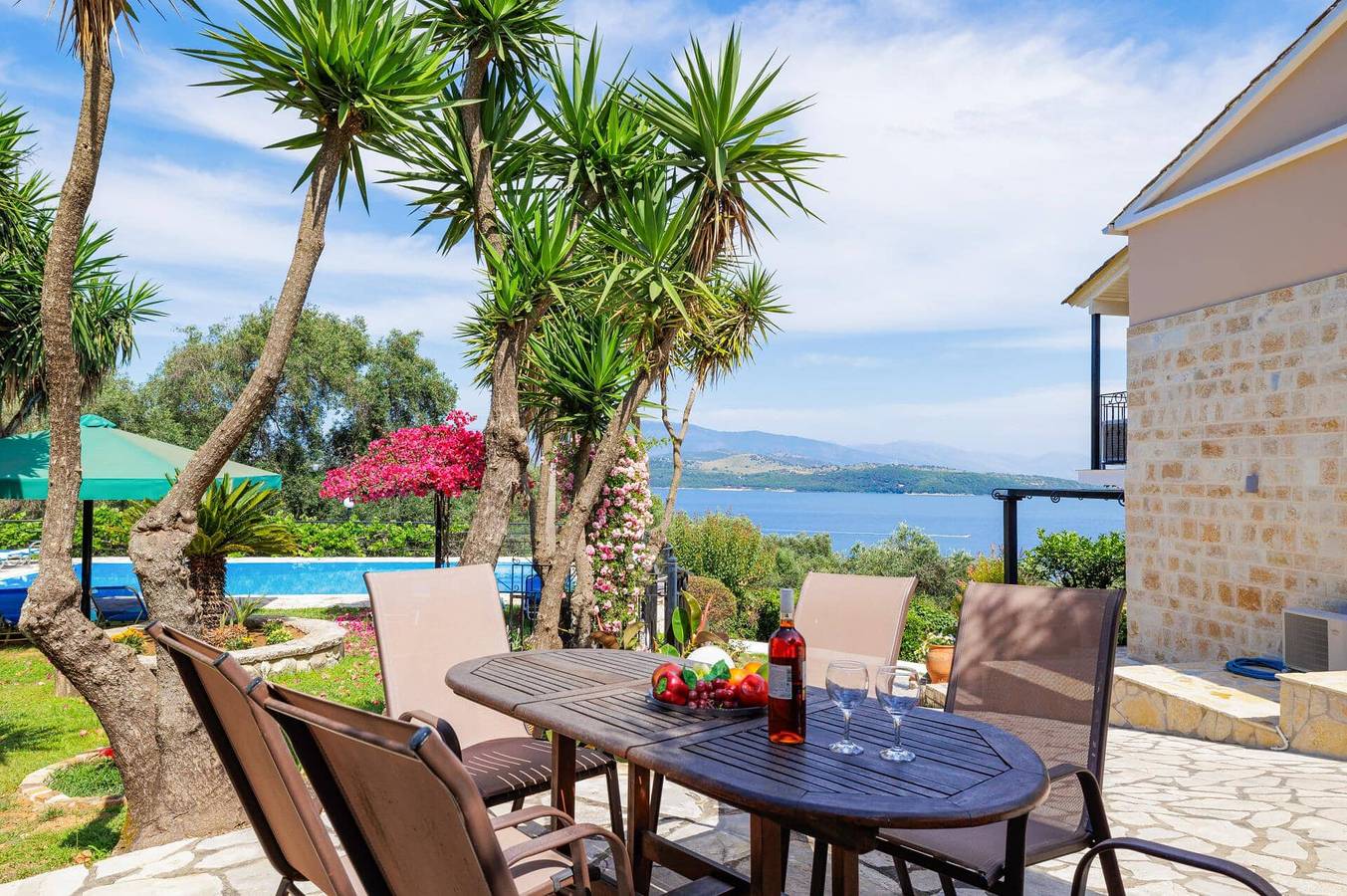 Villa Caribia Sea View by Villa Plus in Agios Stefanos (Corfu), Corfu