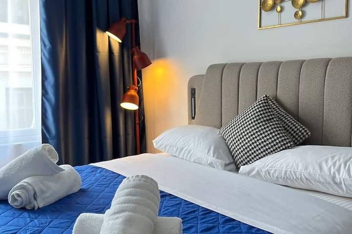 Entire apartment, Syntagma Plaka Suite in Central Section of Athens, Athens