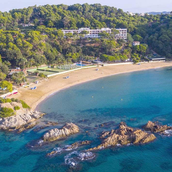 Hôtel pour 7 personnes, avec piscine et jardin ainsi que jacuzzi et sauna