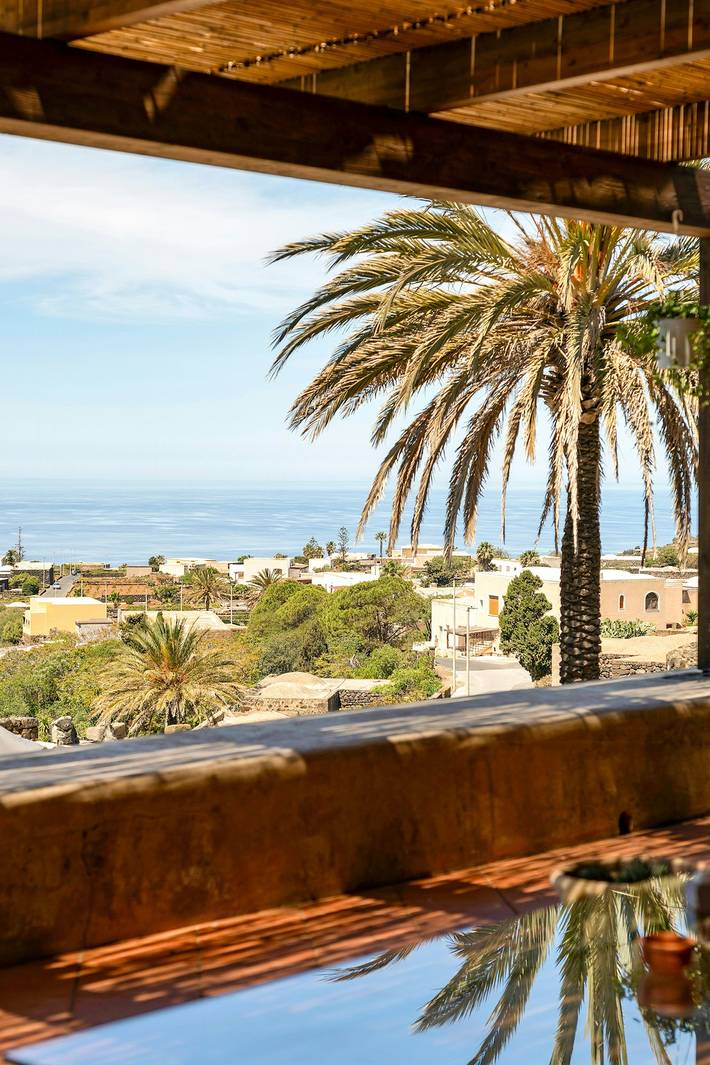 Location de vacances pour 6 personnes, avec terrasse et jardin, adapté aux familles dans Pantelleria - 4