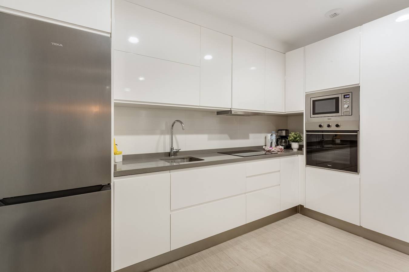 Apartamento entero, Apartamento Vacacional 'Apto Moderno Con Vistas Únicas' con Vista al Mar, Terraza Privada y Wi-Fi in Los Silos, Tenerife Norte