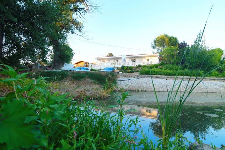 Location de vacances pour 4 personnes, avec piscine et terrasse ainsi que vue sur le lac et vue, animaux acceptés à Campo Maior - 3
