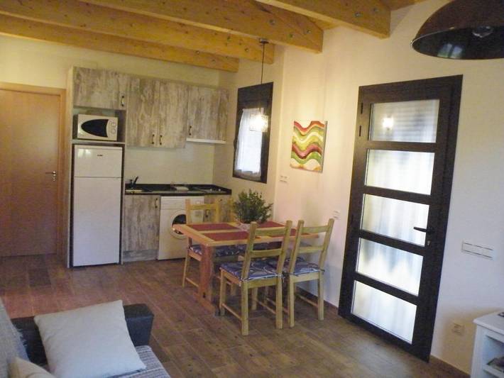 Casa rural para 5 personas, con Terraza además de Jardín y Vistas en Pirineo Aragonés - 4