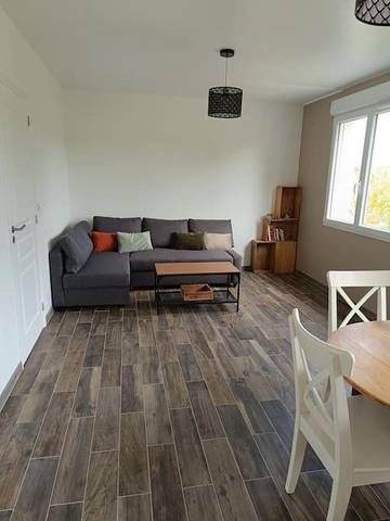 Gîte pour 4 personnes, avec terrasse ainsi que jardin et vue à Cour-Cheverny