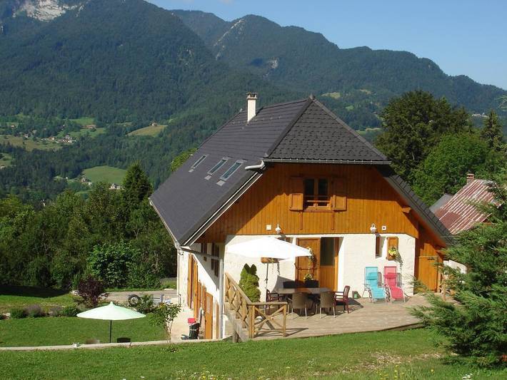 Gîte pour 5 personnes, avec jardin dans Parc naturel régional de la Chartreuse