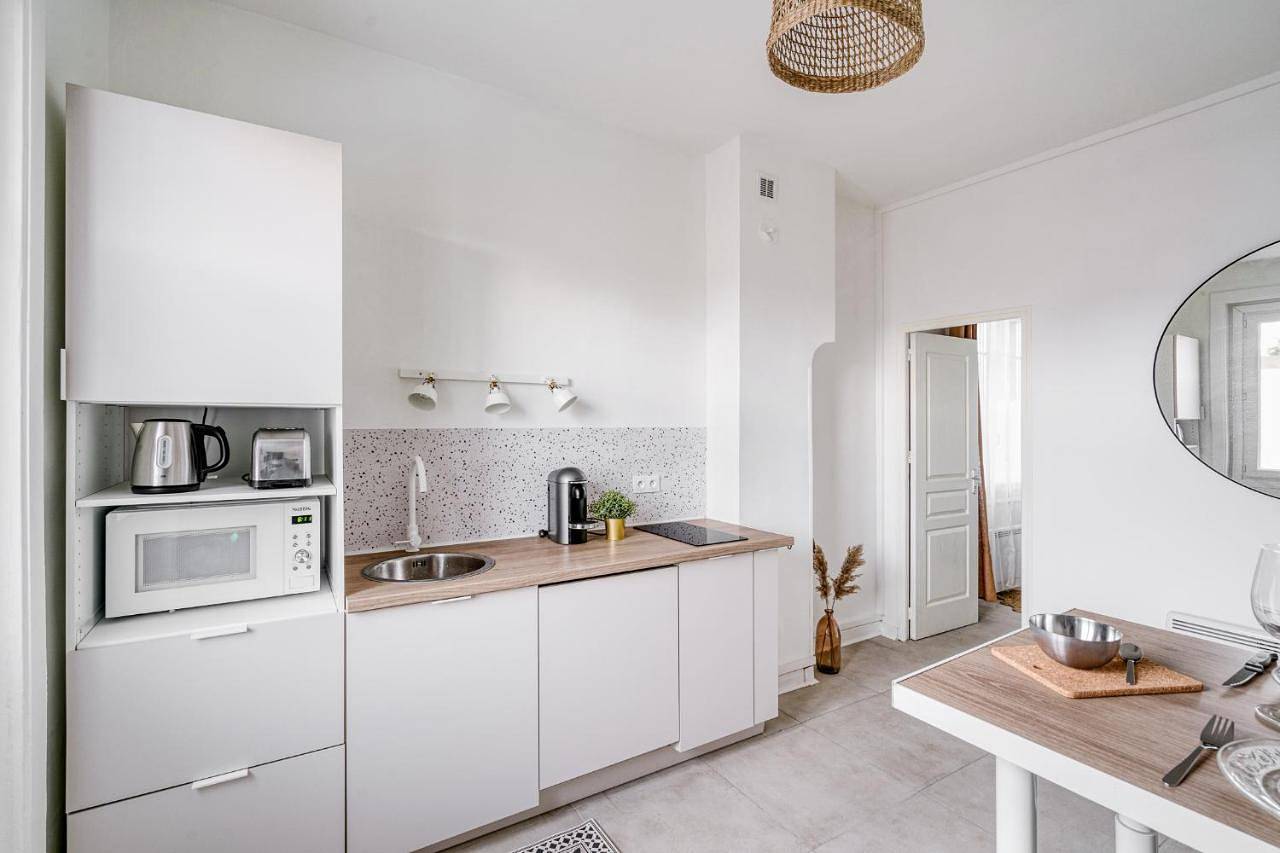 Appartement entier, Two-Bedroom Apartment in Vénissieux, Lyon et ses environs