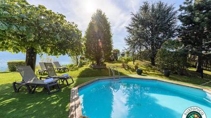 Gîte pour 9 personnes, avec jardin et piscine à Sévrier