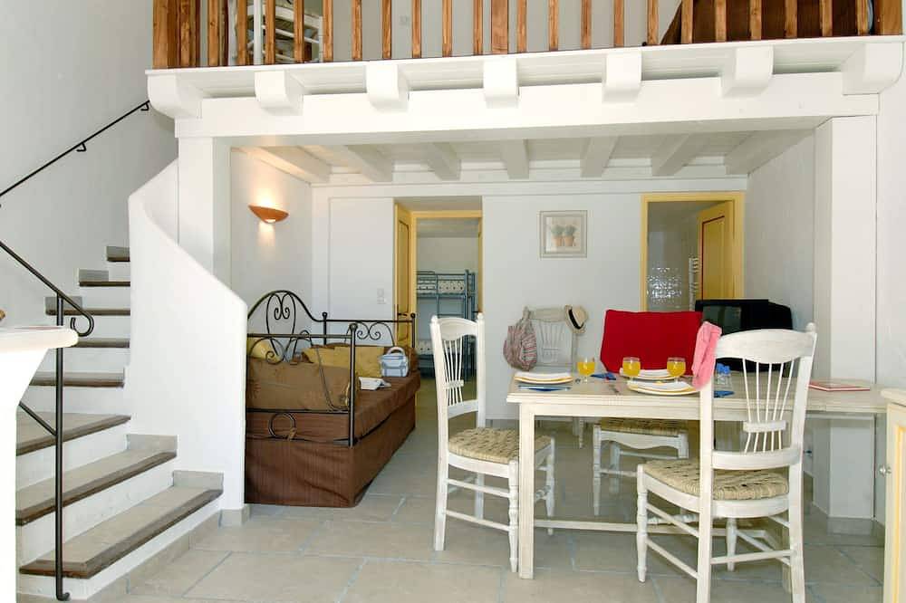 Odalys Référence La Bastide des Chênes in Gordes, Regionaler Naturpark Luberon