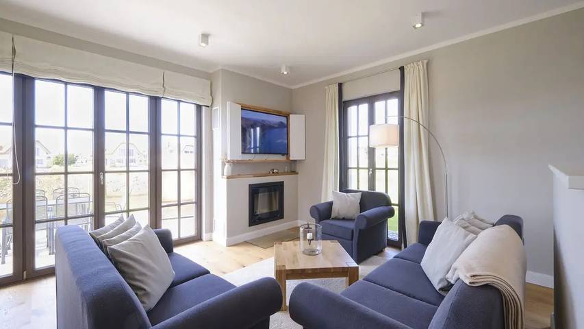 Ferienhaus für 8 Personen, mit Garten und Pool sowie Sauna und Terrasse in Dranske
