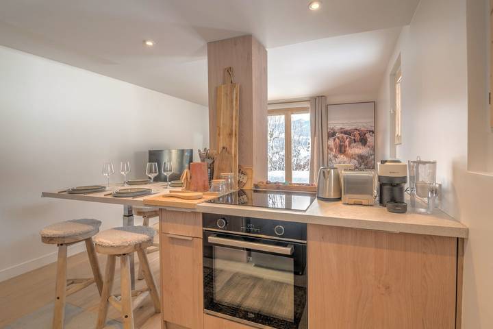 Gîte pour 4 personnes, avec terrasse, adapté aux familles à Demi-Quartier - 4