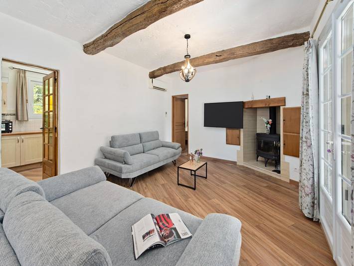 Location de vacances pour 6 personnes, avec jardin et piscine à Flayosc - 2