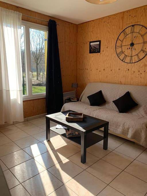 Location de vacances pour 4 personnes, avec jardin ainsi que vue et vue sur le lac dans Lac de Der-Chantecoq (Giffaumont-Champaubert) - 4