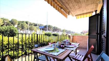 Gîte pour 5 personnes, avec balcon à Pineto