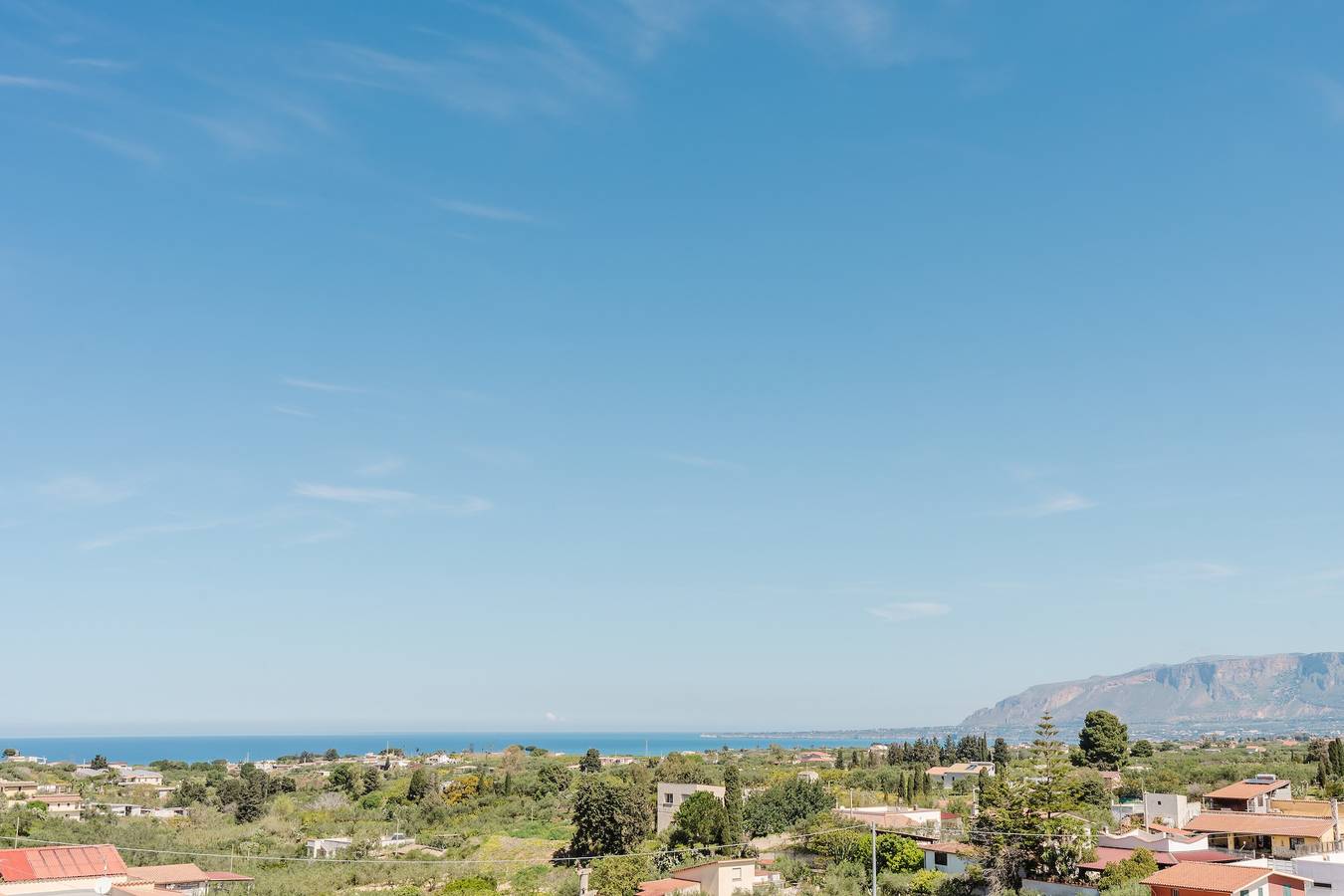Appartamento intero, Casa vacanze 'Angela' con vista mare, Wi-Fi e aria condizionata in Partinico, Provincia di Palermo