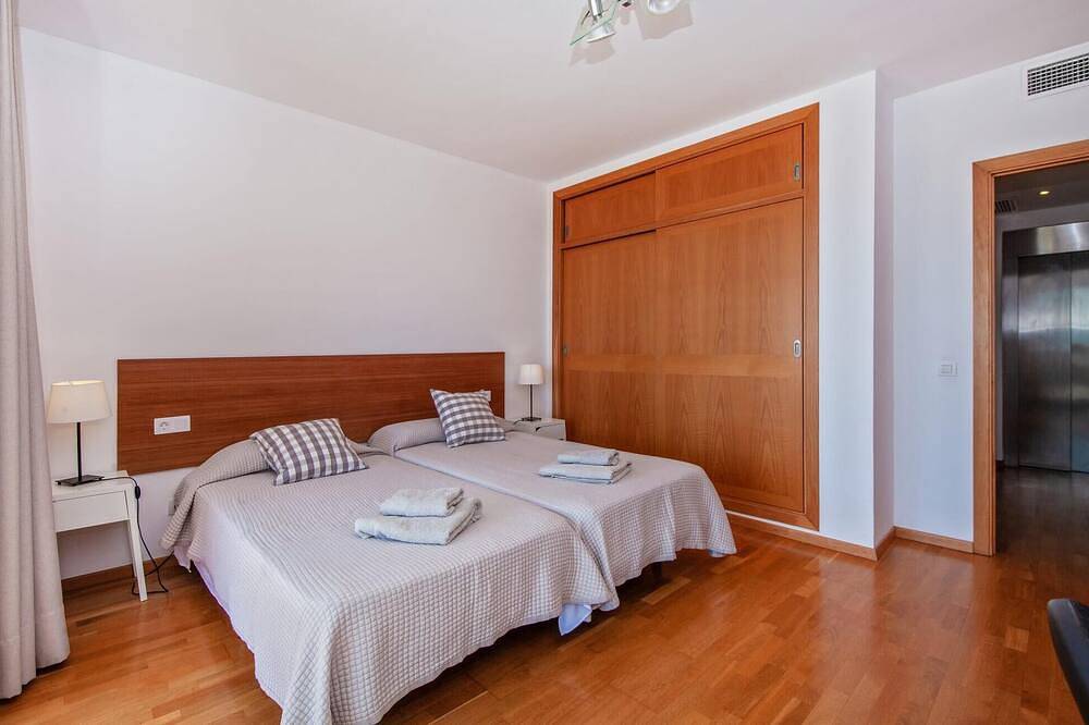 Preciosa casa en Calvià con piscina privada, puede ser interior o exterior. in Bendinat, Calvià