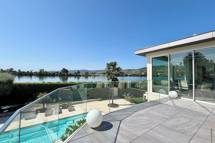 Villa für 8 Personen, mit Whirlpool und Garten - 1