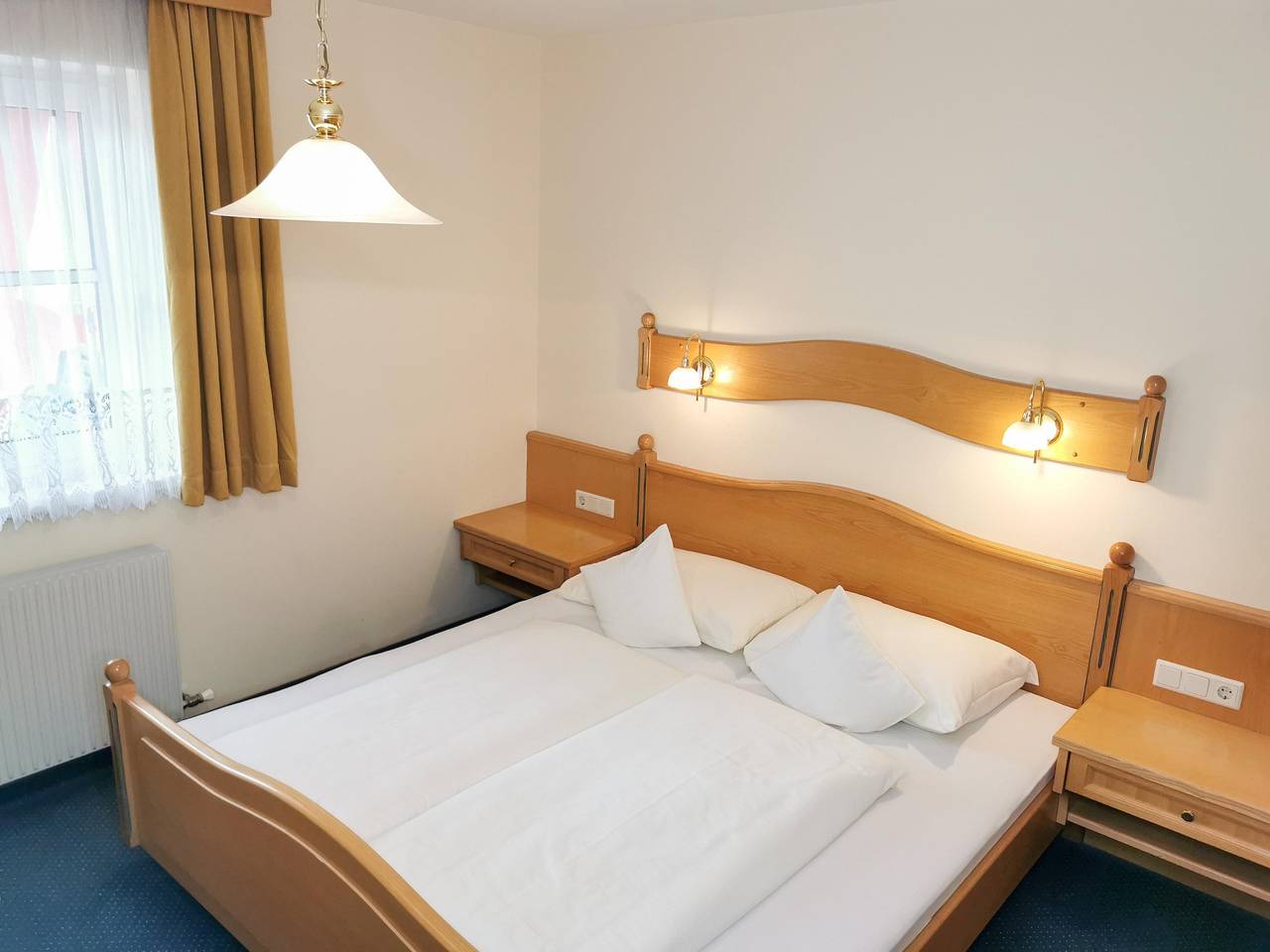 Ganze Ferienwohnung, Morgensun | 3 Raum Teeküche| Südbalkon| 50m in Kleinarl, Ski Amadé