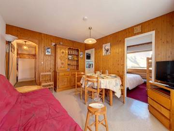 Gîte pour 8 personnes, avec balcon dans Les Menuires