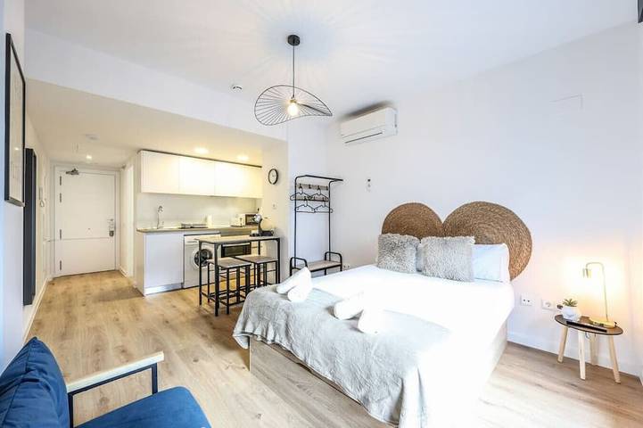 Appartement de vacances pour 3 personnes, avec balcon ainsi que piscine et jardin - 1