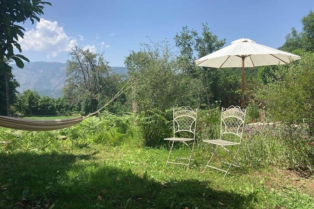 Gîte calme charme piscine 1h Argeles sur Mer in Vernet-les-Bains, Parc naturel régional des Pyrénées catalanes