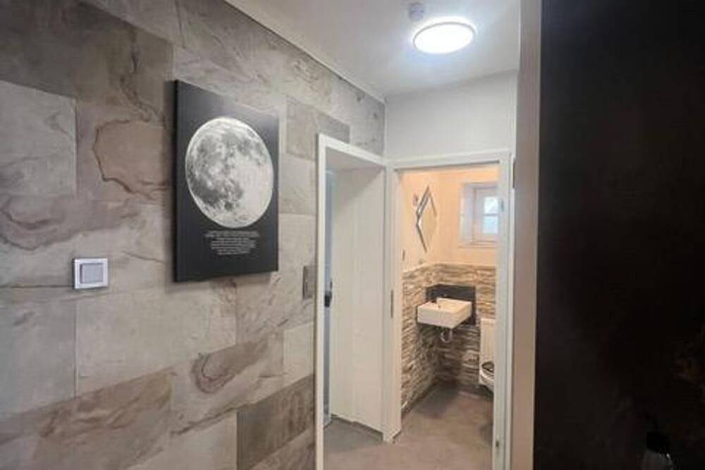 Ganze Wohnung, Haus Zur Vulkaneifel - Wohnung 2. Og in Brohl-Lützing, Osteifel