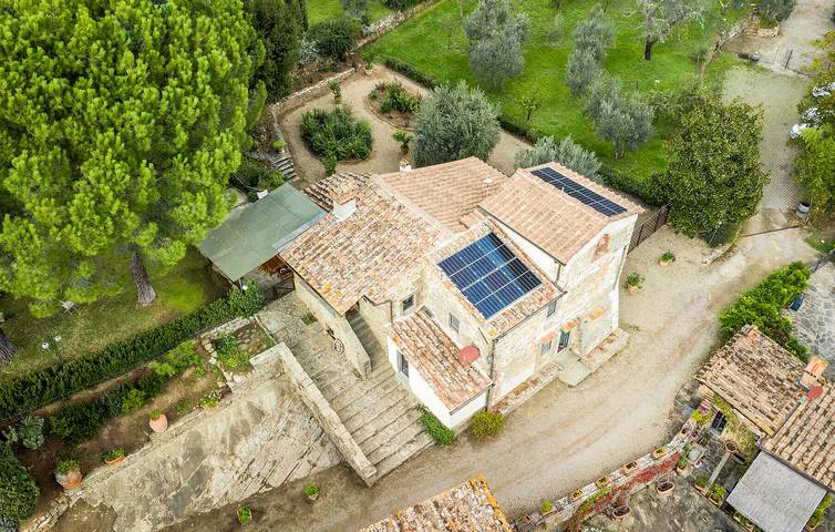Location de vacances pour 6 personnes, avec piscine ainsi que jardin et terrasse à Greve In Chianti - 3