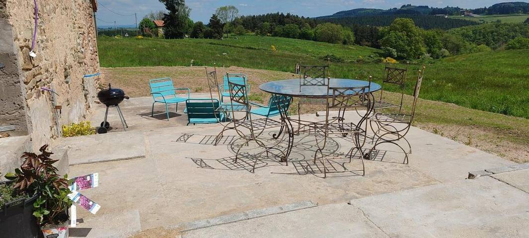 Location de vacances pour 10 personnes, avec jardin et vue à Barrais-Bussolles - 4