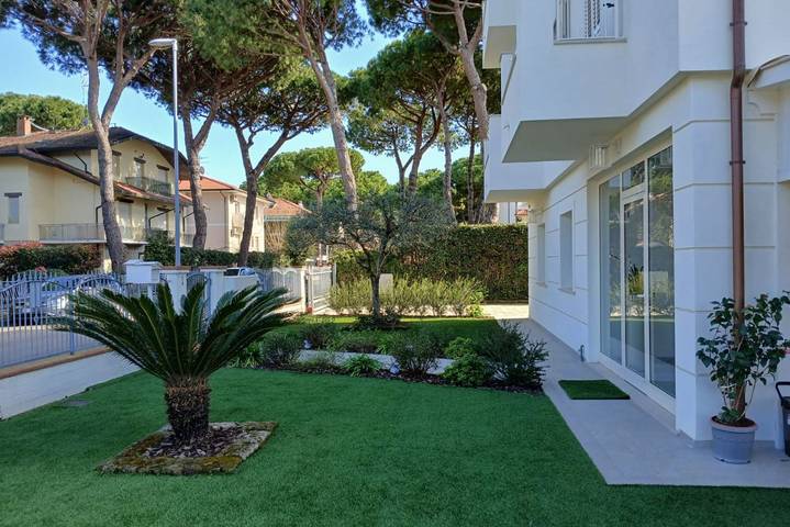 Holiday apartment for 5 people, with garden, with pets - 1