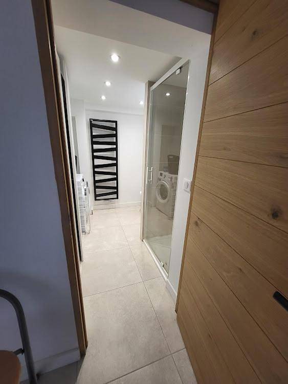 Gîte pour 2 personnes, avec Terrasse et Vue à Carignan-de-Bordeaux - 3