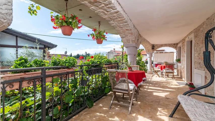 Studio für 2 Personen, mit Terrasse