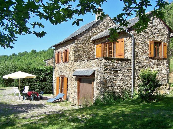 Maison de campagne 'Les Gîtes Du Mas Brunet' avec vue montagne, jardin privé et Wi-Fi in Cadix, Région d'Albi
