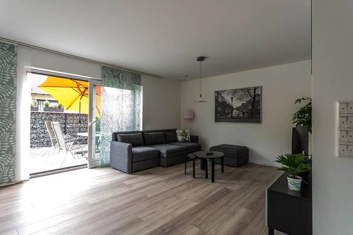 Ferienwohnung für 4 Personen, mit Garten und Ausblick in Zirndorf - 2