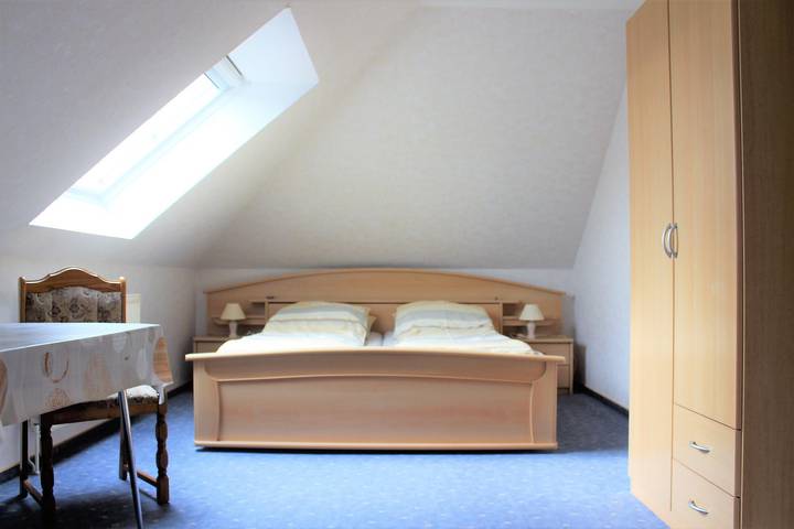 Ganze Ferienwohnung, Appartement/Fewo, Dusche, Wc, 2 Schlafräume in Burhave, Butjadingen