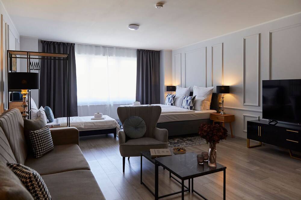 Ganze Wohnung, R B Apartment Hamburg Comfort - ideal für Geschäftsreisende und Familien in Hamburg-Nord, Hamburg