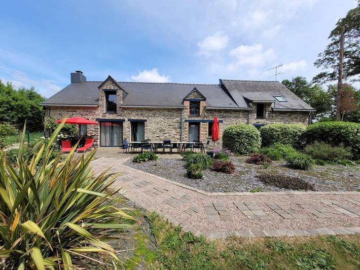 Gîte pour 15 personnes, avec jardin et terrasse en Bretagne - 2